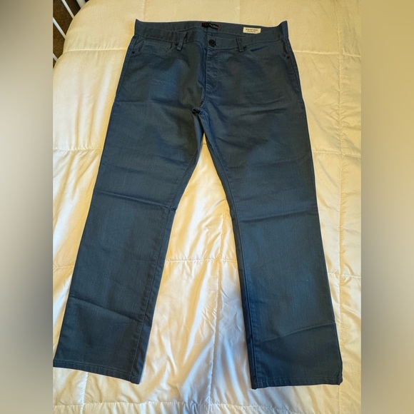 Guess Slim Straight Del Mar Fit Stormy Blue Pant - Picture 5 of 12
